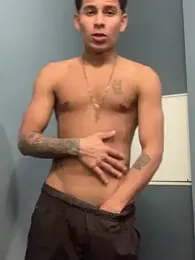 Novindot23cm — Stripchat stream photo (Jun 2026)