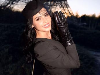 AngelinaKunis — Livejasmin profile photo