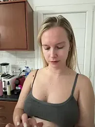 Ellie-rosee — modelo de webcam en línea en stripchat