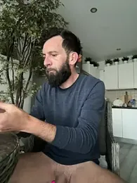 Michel_huge — Stripchat stream photo (Jun 2026)