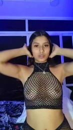 Yvonne_Collins — modelo de webcam en línea en cam4