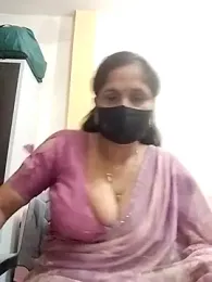 sexxyradha — Stripchat stream photo (Apr 2026)