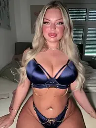 _Lilly_angel — Stripchat stream photo (Apr 2026)