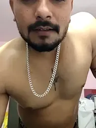 kamukhraja1 — modelo de webcam en línea en stripchat