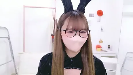 tsubaki28 — Stripchat stream photo (May 2026)