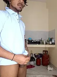 riya190 — Stripchat stream photo (Mar 2026)