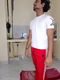 riya190 — Stripchat stream photo (Feb 2026)