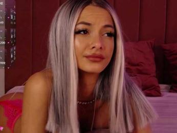 PinkySparkss — modelo de webcam en línea en bongacams