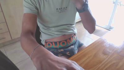 P208 — Cam4 stream photo (Mar 2026)