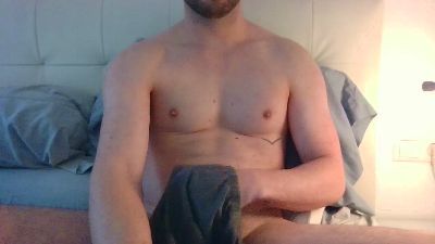 YoungFraser — Cam4 stream photo (Mar 2026)
