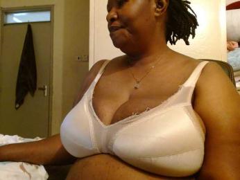 Sexiemama — Bongacams stream photo (Feb 2026)