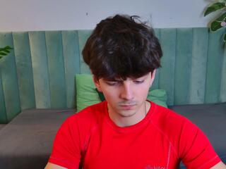 Leon Angelov — Flirt4free stream photo (Apr 2026)