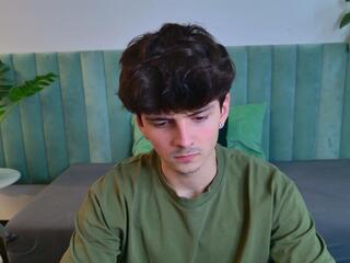 Leon Angelov — Flirt4free stream photo (Apr 2026)