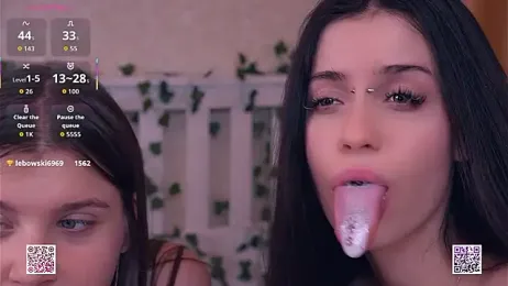 vivid_girls_vg — modelo de webcam en línea en stripchat