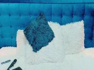 dilan-911 — Camsoda stream photo (Apr 2026)