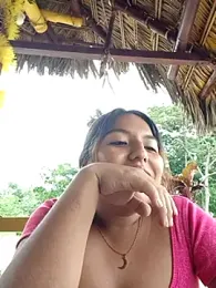 Karol-kamila19 — Stripchat stream photo (Jan 2025)