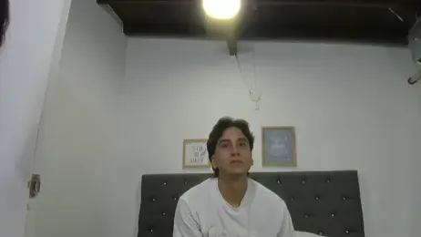 EsmeraldaNaim — Stripchat stream photo (Apr 2026)