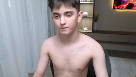 alexander_18_xxl — Stripchat stream photo (Aug 2026)