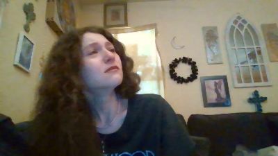 QueenCrimson — Cam4 stream photo (Jun 2026)