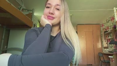 AdahSligh — Cam4 stream photo (May 2026)