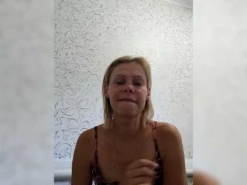 JulieSilver — Bongacams stream photo (Aug 2026)