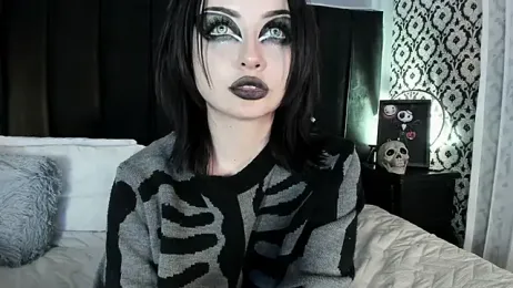 Adeelinee — Stripchat stream photo (Apr 2026)