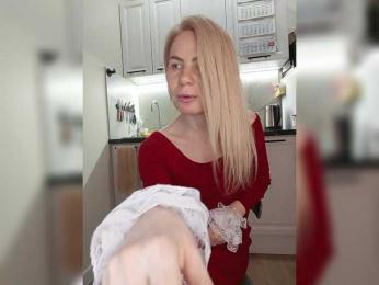 SandraSlava — modelo de webcam en línea en bongacams