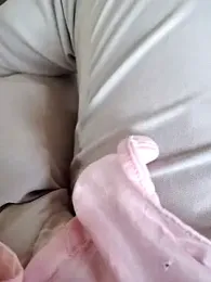 roselover2222 — Stripchat stream photo (Apr 2026)