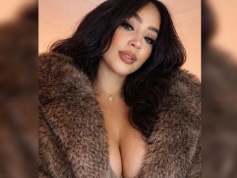 SharlinMoreva — Livejasmin stream photo (Jan 2026)