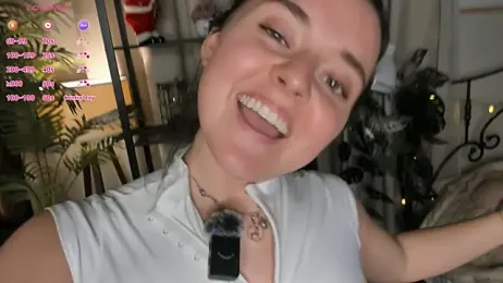 ThelmaJusto — Stripchat stream photo (Apr 2026)