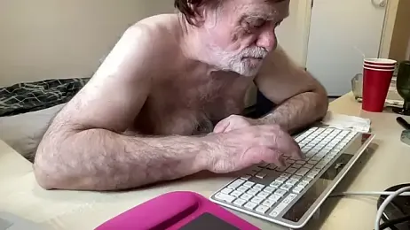 coach-karl — Stripchat stream photo (Apr 2026)