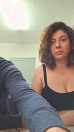 Cinkev — modelo de webcam en línea en cam4