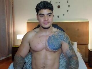 Stiven Velez — modelo de webcam en línea en flirt4free
