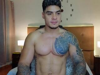Stiven Velez — modelo de webcam en línea en flirt4free