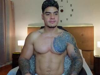 Stiven Velez — modelo de webcam en línea en flirt4free