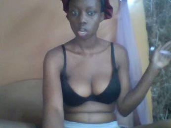 Sexyebonyxx — modelo de webcam en línea en bongacams