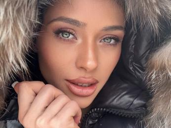 AriannaCherie — Livejasmin stream photo (Jan 2026)