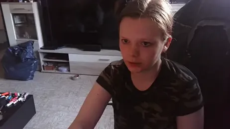 SexyBunny2002 — Stripchat stream photo (May 2025)