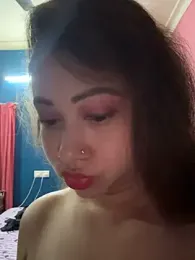 Hot_Soniya_08 — modelo de webcam en línea en stripchat