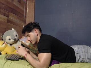 Jonathan Jeremiah — Flirt4free stream photo (Mar 2026)