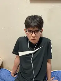 ryouya_ryouya — Stripchat stream photo (May 2026)