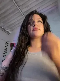 violet-333 — Stripchat stream photo (Apr 2026)