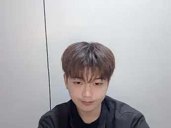 Lo188 — Stripchat stream photo (Apr 2026)