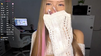 KatriceOstby — Cam4 stream photo (Aug 2026)