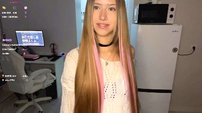 KatriceOstby — Cam4 stream photo (Aug 2026)