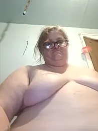 mcv131985 — Stripchat stream photo (Apr 2026)