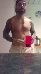 Manufuego87 — modelo de webcam en línea en cam4