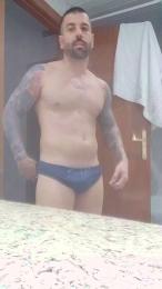 Manufuego87 — modelo de webcam en línea en cam4