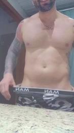 Manufuego87 — modelo de webcam en línea en cam4