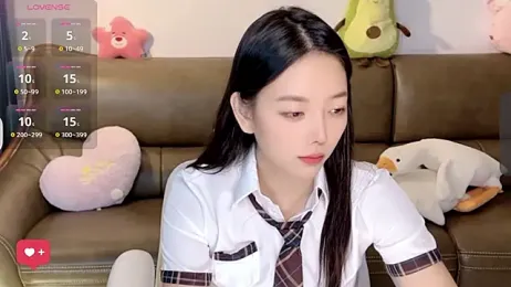 ziyu111 — Stripchat stream photo (Jun 2025)